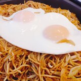 子どもが食べる野菜たっぷり焼きそば